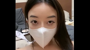 Newcomer! First-ever time leaking face! So uber-sexy ~ [Lulu] Getting off with props! More than addictive! Shoot in seconds! 23 years old, not developed a few times, very young! Domestic high-end online trysts peripherals